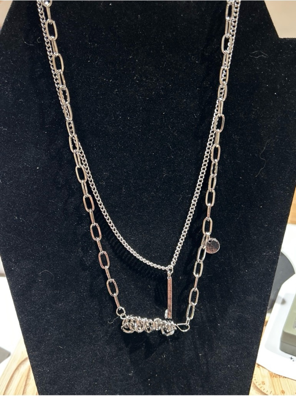 Silver color necklace